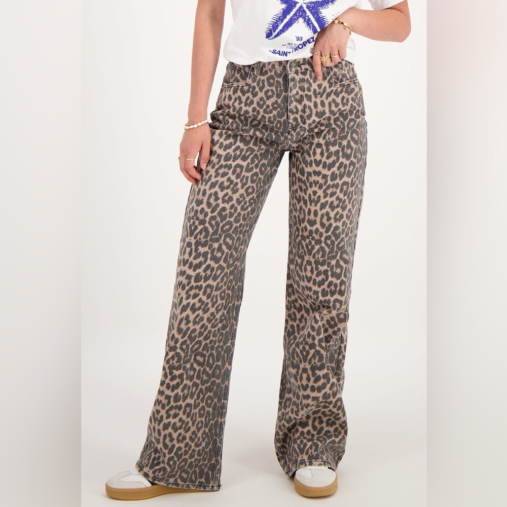 Wide leg leopard print jeans - Picture 2 of 5